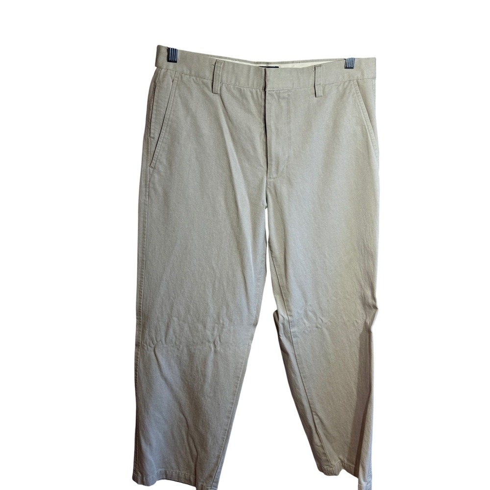 Dockers Mens 32x30 Khaki Tan Classic Fit Flat Front Chino Pants Cotton Tencel